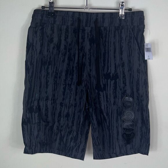 Disney Parks Cotton Villain Symbols Shorts in Small - Picture 1 of 15